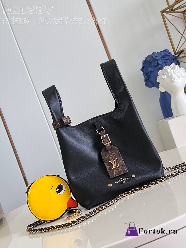 Fortok Louis Vuitton Atlantis BB Bag Black M11387 17x17x7cm - 1