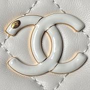 Fortok Chanel 24S Waist Bag White Double C Enamel Buckle AS4113 27cm - 6
