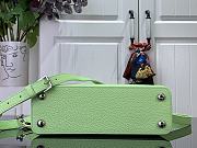 Fortok Louis Vuitton Capucines Bag Green Taurillon Leather M25232 27x18x9cm - 5