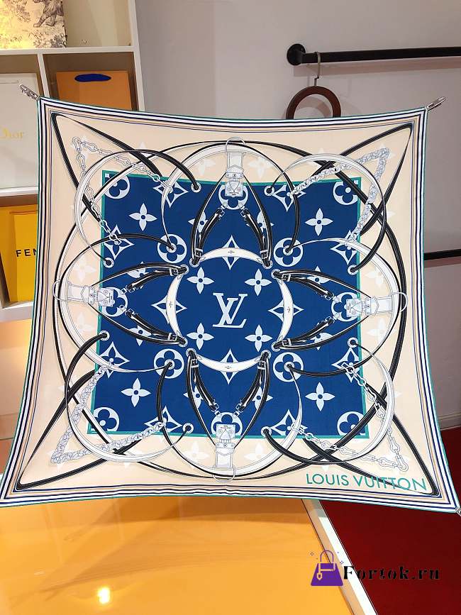 Fortok Louis Vuitton Ultimate 90 Square Silk Scarf Blue - 1