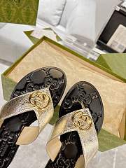 Fortok Gucci GG Thong Gold Web Sandals - 2