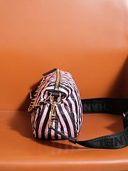 Fortok Chanel Hobo Bag Printed Fabric & Gold Metal Pink & Black AS4698 16x30x10cm - 3
