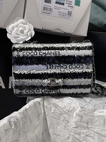 Fortok Chanel 22S Black Silver Sequin Bag CF 20cm