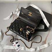 Fortok Chanel 24P Woc Flap Bag Black With Colorful Buckles AP3938 19cm - 6