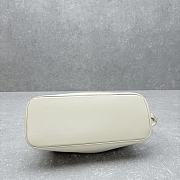 Fortok Jacquemus Les Sculptures Ring Handbag White 33x14x25cm - 3