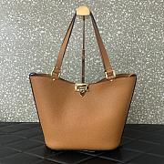 Fortok Valentino Garavani Calfskin Tote Bag Brown 26x11x24cm - 1