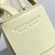 Fortok Bottega Veneta Super Mini Tote Bag Light Yellow 20x7x13cm - 3