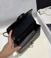 Fortok Chanel 24A Diamond Pattern Rhinestone Handle CF Bag 12x20x6cm - 2
