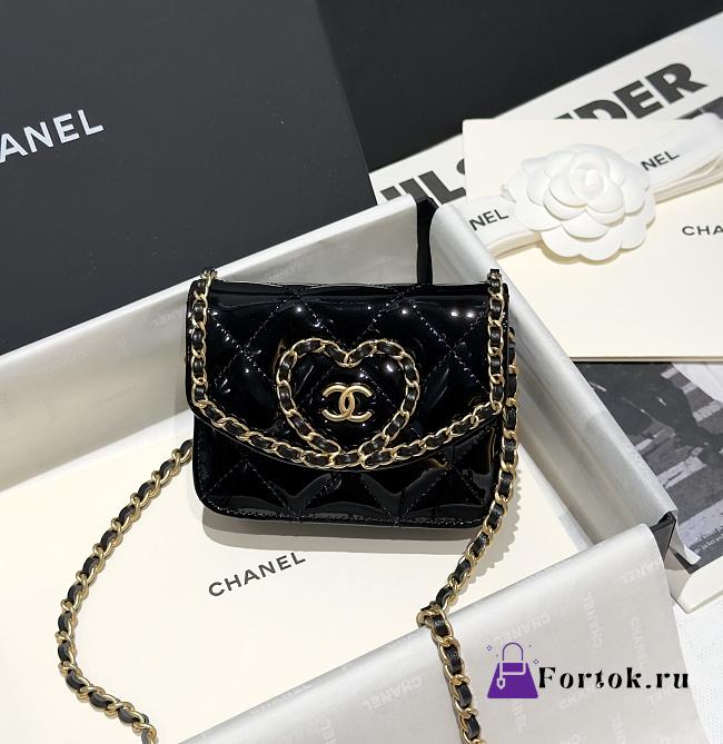 Fortok Chanel 24A Black Patent Leather Braided Heart Chain Bag 12.5x9.5x3cm - 1