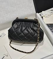 Fortok Chanel 24A Cloud Bag Evening Bag Black 24x16x8cm - 1