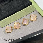 Fortok  Van Cleef & Arpels Four-Leaf Clover Natural Pink Earrings - 2