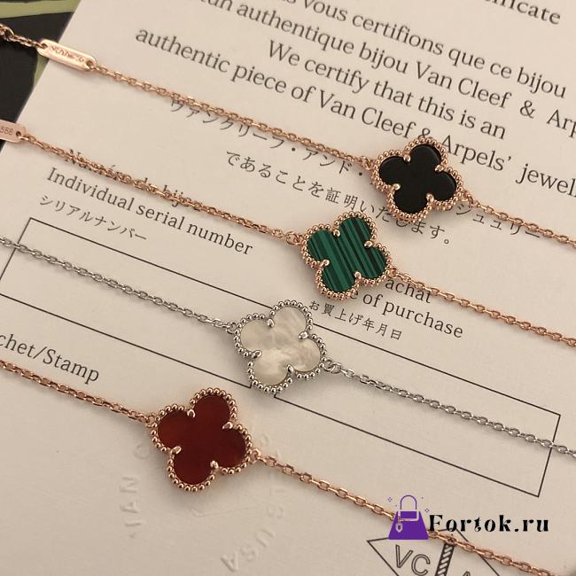 Fortok Van Cleef & Arpels Bracelet Four-Leaf Clover Bracelet - 1
