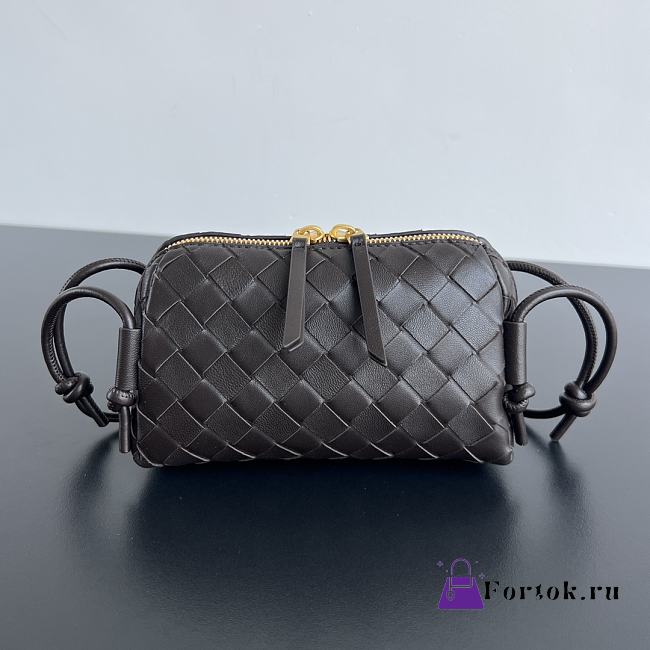 Fortok Bottega Veneta Intrecciato 15 Concert Pouch Dark Brown 18.5x11.5x8.5cm - 1