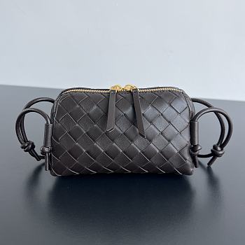 Fortok Bottega Veneta Intrecciato 15 Concert Pouch Dark Brown 18.5x11.5x8.5cm