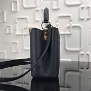 Fortok Louis Vuitton Capucines MM Bag Black Taurillon Leather Gold-color Hardware M56669 27x18x9cm - 4