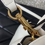 Fortok Valentino Garavani Alltime Small Handbag In White Grainy Calfskin 19x17x14cm - 5