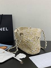 Fortok Chanel Small Tote Bag Raffia Effect Braided & Gold-Tone Metal Beige 24.5x32x10cm - 2