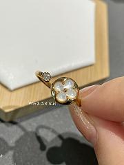 Fortok Louis Vuitton Four-leaf Clover Open Ring - 2