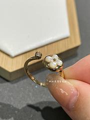 Fortok Louis Vuitton Four-leaf Clover Open Ring - 3
