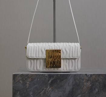 Fortok Dior White Quilted Miss Dior Allover Calfskin Bag 22x11x6cm