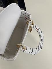 Fortok Dior Dioramour Lady My ABCDior Bag White Calfskin with Black&Red Je Vous Adore Print 20x8x17cm - 5