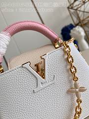 Fortok Louis Vuitton Capucines Mini Handbag White & Pink Enamel Chain M48865 21x14x8cm - 3