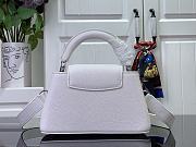 Fortok Louis Vuitton Capucines East-West Mini Bag White M24671 22x12x8cm - 2