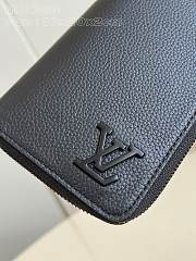 Fortok Louis Vuitton Aerogram Leather Zippy Wallet Black M81743 10x20x2cm - 4