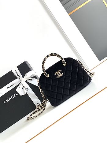 Fortok Chanel 24B Shell Bag Black Velvet 11x16x5.5cm