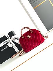 Fortok Chanel 24B Shell Bag Red Velvet 11x16x5.5cm - 1