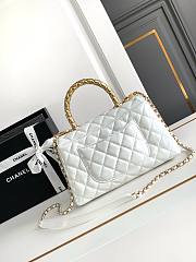 Fortok Chanel 24A Coco Copper Metal Handle Bag White 23cm - 3