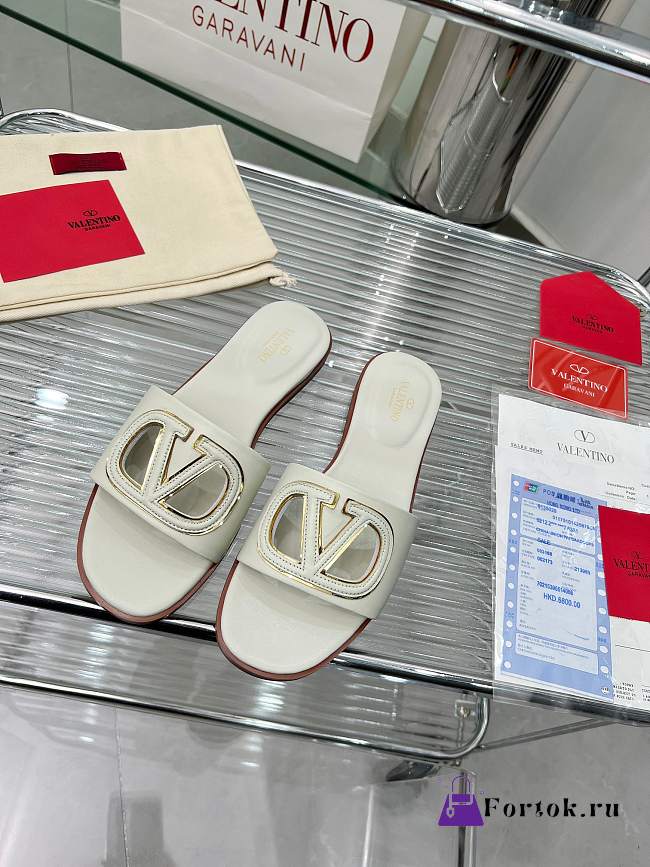Fortok Valentino Vlogo Cut-Out Calfskin Slides White - 1