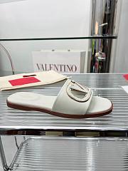 Fortok Valentino Vlogo Cut-Out Calfskin Slides White - 3