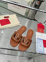 Fortok Valentino Vlogo Cut-Out Calfskin Slides Brown - 1