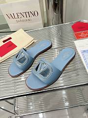 Fortok Valentino Vlogo Cut-Out Calfskin Slides Blue - 6