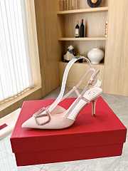 Fortok Valentino Toe-pointed Pink High Heels With Stone Encrusted Logo - 5