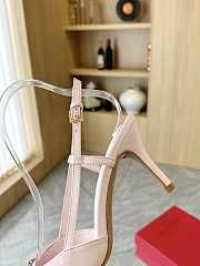 Fortok Valentino Toe-pointed Pink High Heels With Stone Encrusted Logo - 3