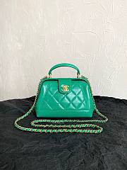 Fortok Chanel Mini Bag With Handle Shiny Green Lambskin 18×7×13.5cm - 1