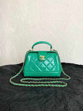 Fortok Chanel Mini Bag With Handle Shiny Green Lambskin 18×7×13.5cm