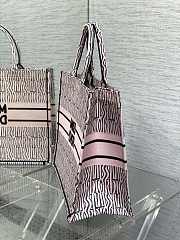 Fortok Dior Book Tote Black and Pale Pink Miss Dior Allover Embroidery 36x27.5x16.5cm - 5