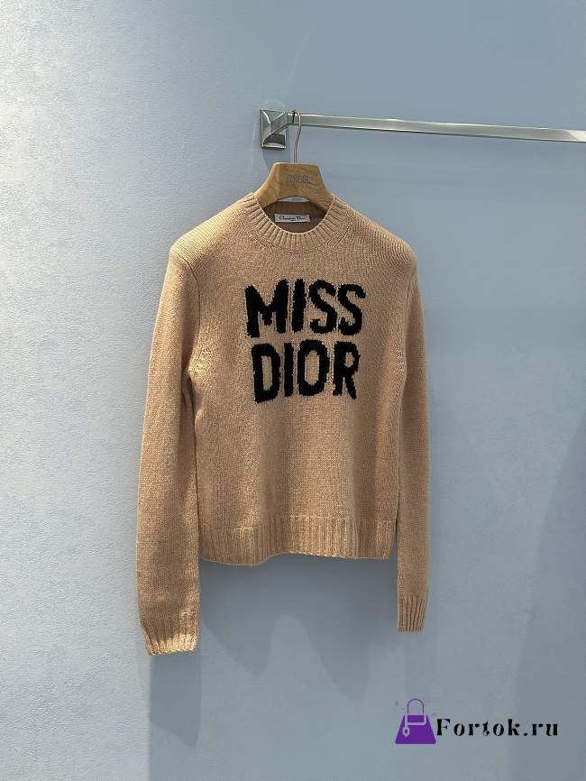 Fortok Dior 24 Miss Dior Graffiti Letter Jacquard Knitted Sweater in Beige/Blue - 1