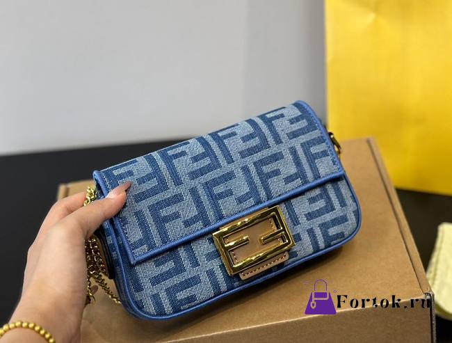 Fortok Fendi Baguette Denim Bag 20x12cm - 1