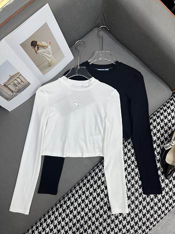 Fortok Prada Round Neck Crop Top in White / Black 