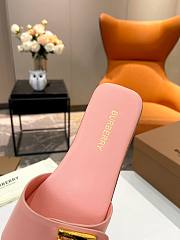 Fortok Burberry Philippa Monogram Pink Leather Sandals - 6