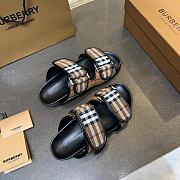 Fortok Burberry Vintage Check Pattern Sandals - 5