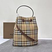 Fortok Burberry Beige Mini Bucket Bag 16x26x26cm - 6