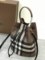 Fortok Burberry Brown Mini Bucket Bag 16x26x26cm - 3