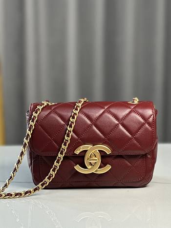 Fortok Chanel 24b Double C Logo Flap Bag Burgundy 13.5x19x7cm