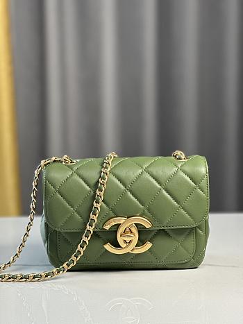 Fortok Chanel 24b Double C Logo Flap Bag Green 13.5x19x7cm