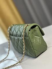 Fortok Chanel 24b Double C Logo Flap Bag Green 13.5x19x7cm - 5